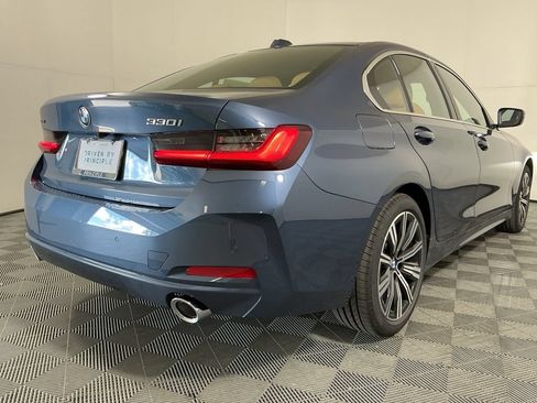 New 2026 BMW 330i xDrive Sedan w/ Convenience Package AWD/4WD image 6