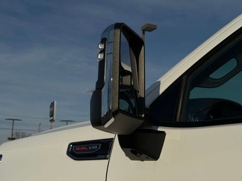 Used 2021 GMC Sierra 1500 AT4 w/ AT4 Premium Package image 49