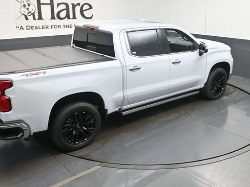 New 2026 Chevrolet Silverado 1500 LTZ w/ LTZ Premium Package image 18