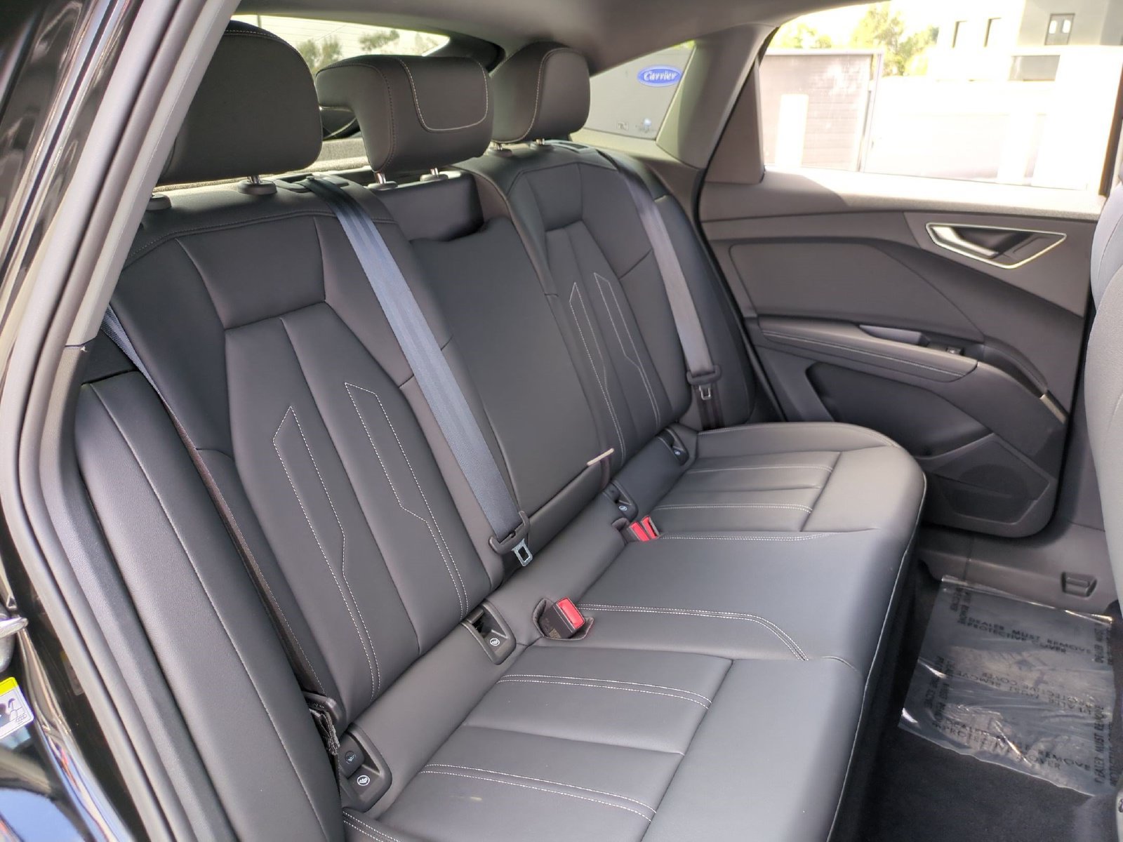 Used 2023 Audi Q4 e-tron Premium w/ Convenience Package AWD/4WD image 28