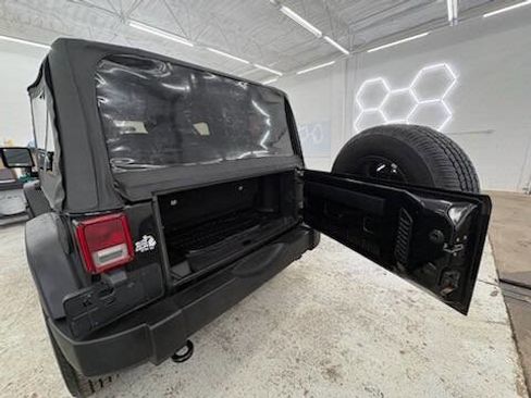 Used 2012 Jeep Wrangler Sport image 8