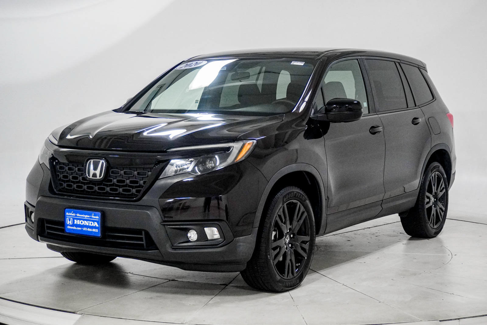 Used 2020 Honda Passport Sport image 3