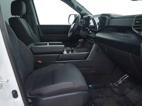 Used 2025 Toyota Tundra SR image 13