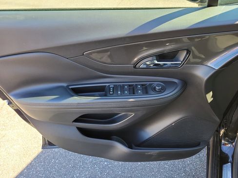 Used 2017 Buick Encore Preferred image 18