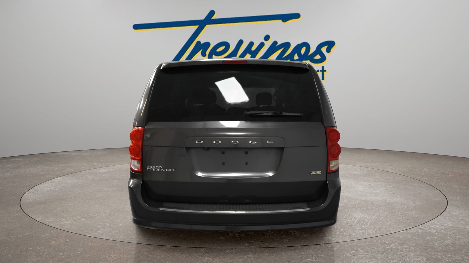 Used 2018 Dodge Grand Caravan SE w/ UConnect Hands-Free Group FWD image 7