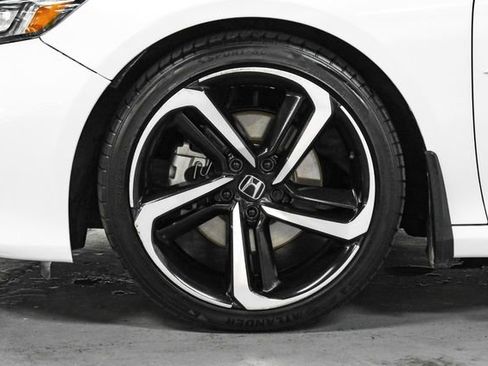 Used 2019 Honda Accord Sport image 54
