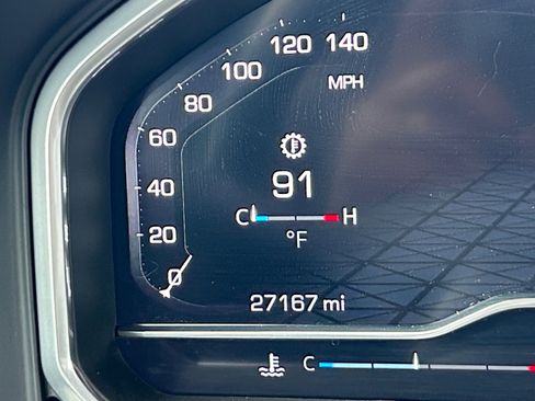 Used 2023 GMC Sierra 1500 AT4X image 2