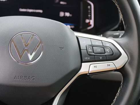 Certified 2024 Volkswagen Taos SEL image 13