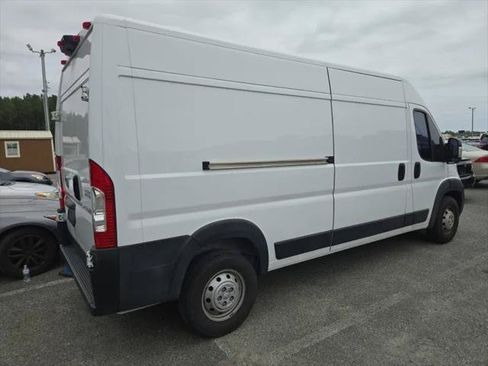 Used 2023 RAM ProMaster 2500 FWD image 6