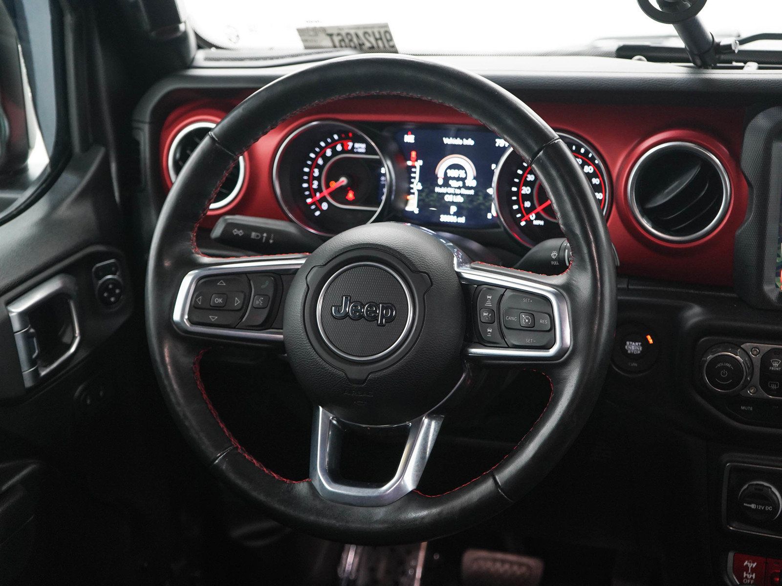 Used 2022 Jeep Gladiator Rubicon w/ LED Lighting Group AWD/4WD image 14