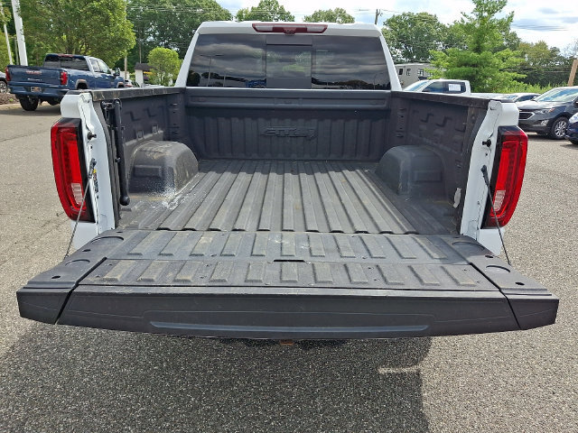 Used 2024 GMC Sierra 1500 AT4 w/ Technology Package AWD/4WD image 32