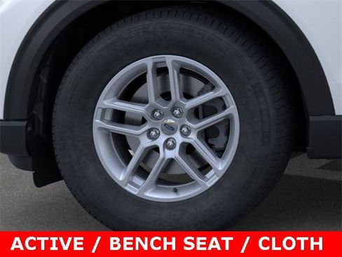 New 2025 Ford Explorer Active image 19