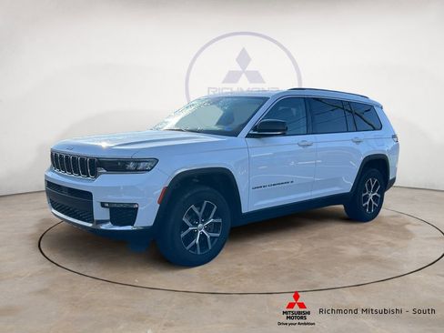 Used 2023 Jeep Grand Cherokee L Limited AWD/4WD image 7