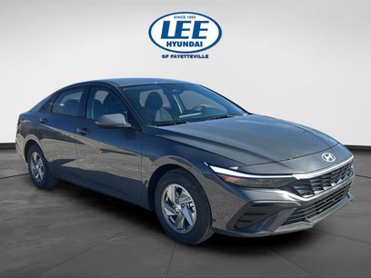 New 2026 Hyundai Elantra SE