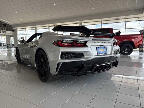 New 2026 Chevrolet Corvette Z06 w/ Z07 Performance Package image 6