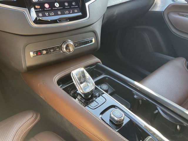 Certified 2023 Volvo XC90 B6 Ultimate w/ Lounge Package AWD/4WD image 30