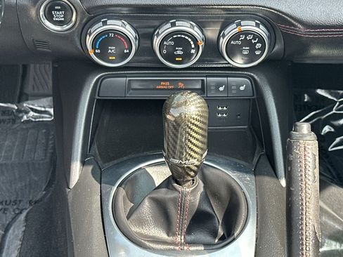 Used 2016 MAZDA MX-5 Miata Grand Touring RWD image 26