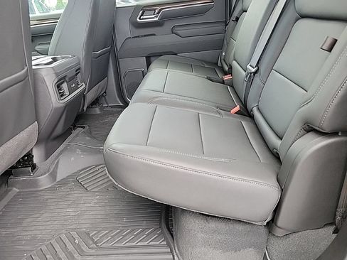 New 2026 Chevrolet Silverado 1500 LT Trail Boss w/ LT Trail Boss Premium Package AWD/4WD image 8