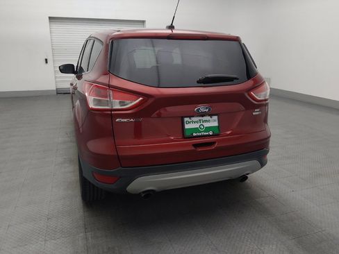 Used 2016 Ford Escape SE image 6