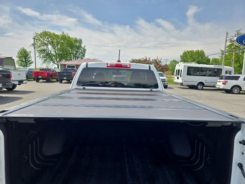 Used 2018 Chevrolet Colorado W/T w/ WT Convenience Package RWD image 9