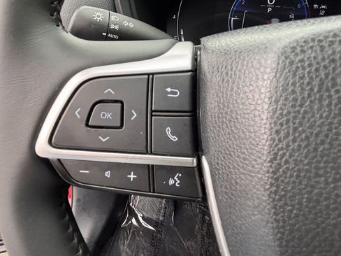 Used 2025 Toyota Grand Highlander FWD image 24