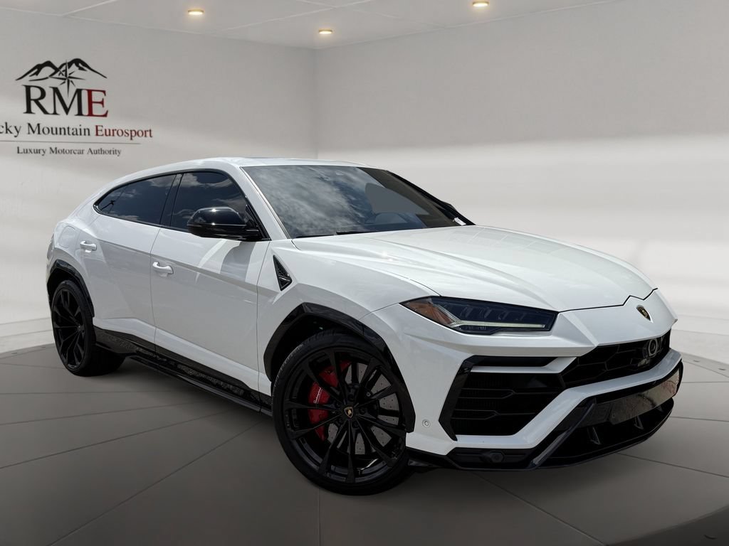 Used 2022 Lamborghini Urus AWD/4WD image 1