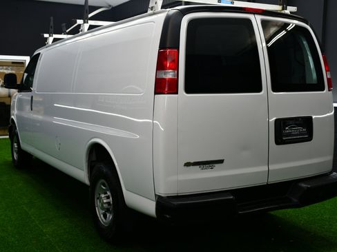 Used 2021 Chevrolet Express 2500 Extended w/ Driver Convenience Package image 2