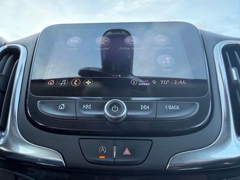 Used 2022 Chevrolet Equinox Premier image 26