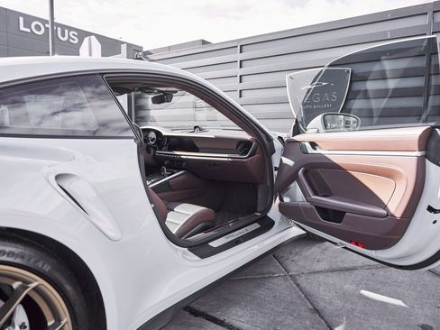 Used 2024 Porsche 911 Turbo S image 23