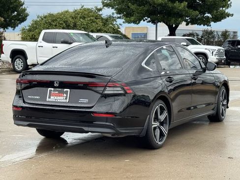 Used 2024 Honda Accord Sport image 6