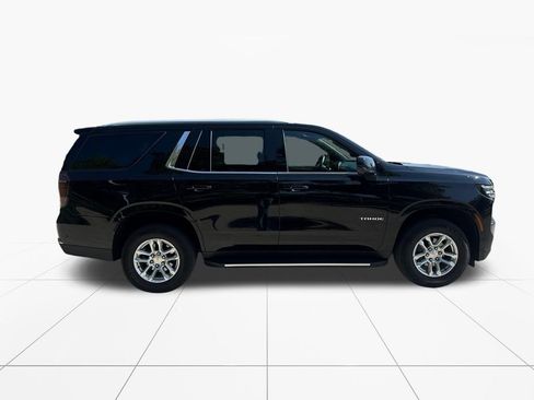 Used 2025 Chevrolet Tahoe LT AWD/4WD image 9