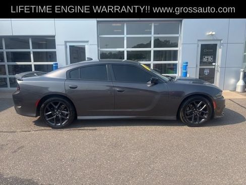 Used 2022 Dodge Charger R/T w/ Plus Group RWD image 8