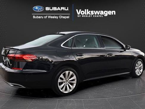 Used 2020 Volkswagen Passat 2.0T SEL FWD image 8