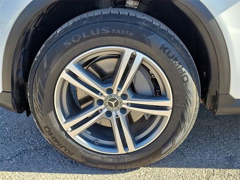 Used 2020 Mercedes-Benz GLC 300 GLC 300 image 14