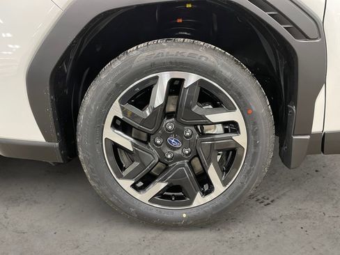 New 2025 Subaru Forester Limited image 17