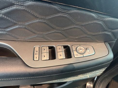 Used 2020 Hyundai Palisade Limited image 14