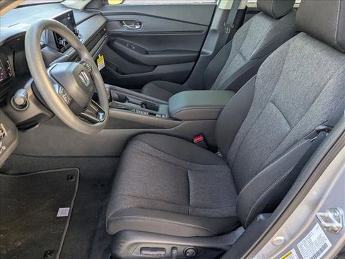 Certified 2025 Honda Accord SE image 14