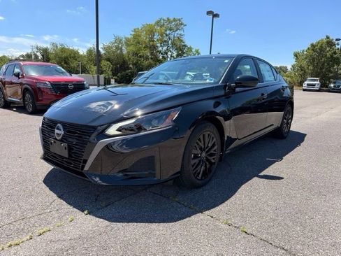 New 2026 Nissan Altima 2.5 SV w/ SV Special Edition Package FWD image 2