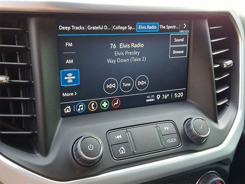 Certified 2023 GMC Acadia SLE w/ Driver Convenience Package image 18