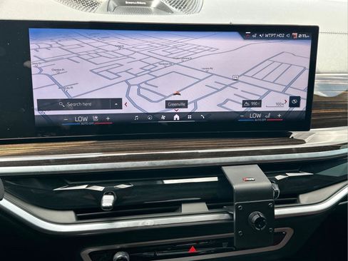 Used 2025 BMW X6 M60i AWD/4WD image 29