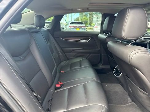 Used 2019 Cadillac XTS Luxury w/ Driver Awareness Package AWD/4WD image 10