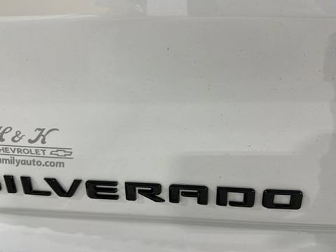 Used 2022 Chevrolet Silverado 1500 Custom w/ LPO, Dark Essentials Package AWD/4WD image 31