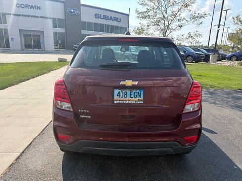 Used 2017 Chevrolet Trax LS FWD image 7