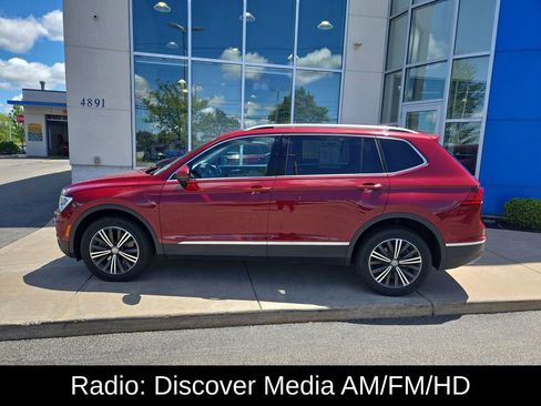 Used 2019 Volkswagen Tiguan SEL AWD/4WD image 7