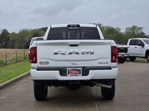 New 2026 RAM 2500 Limited AWD/4WD image 4
