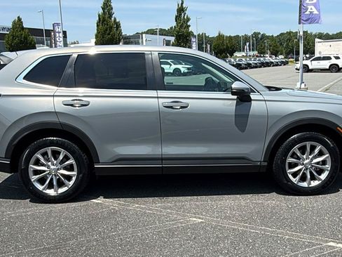 Used 2024 Honda CR-V EX image 4