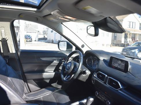 Used 2017 MAZDA CX-5 Grand Touring w/ Premium Package image 20