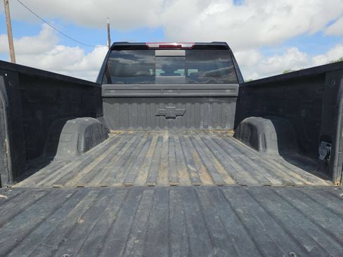 Used 2022 Chevrolet Silverado 1500 LT Trail Boss w/ LT Trail Boss Premium Package AWD/4WD image 24