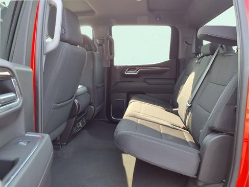 Used 2022 Chevrolet Silverado 1500 LT image 16