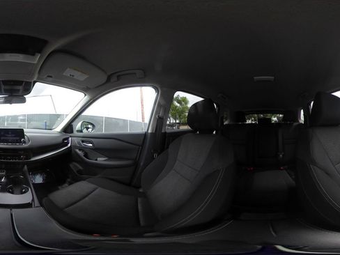 Used 2025 Nissan Rogue SV FWD image 43